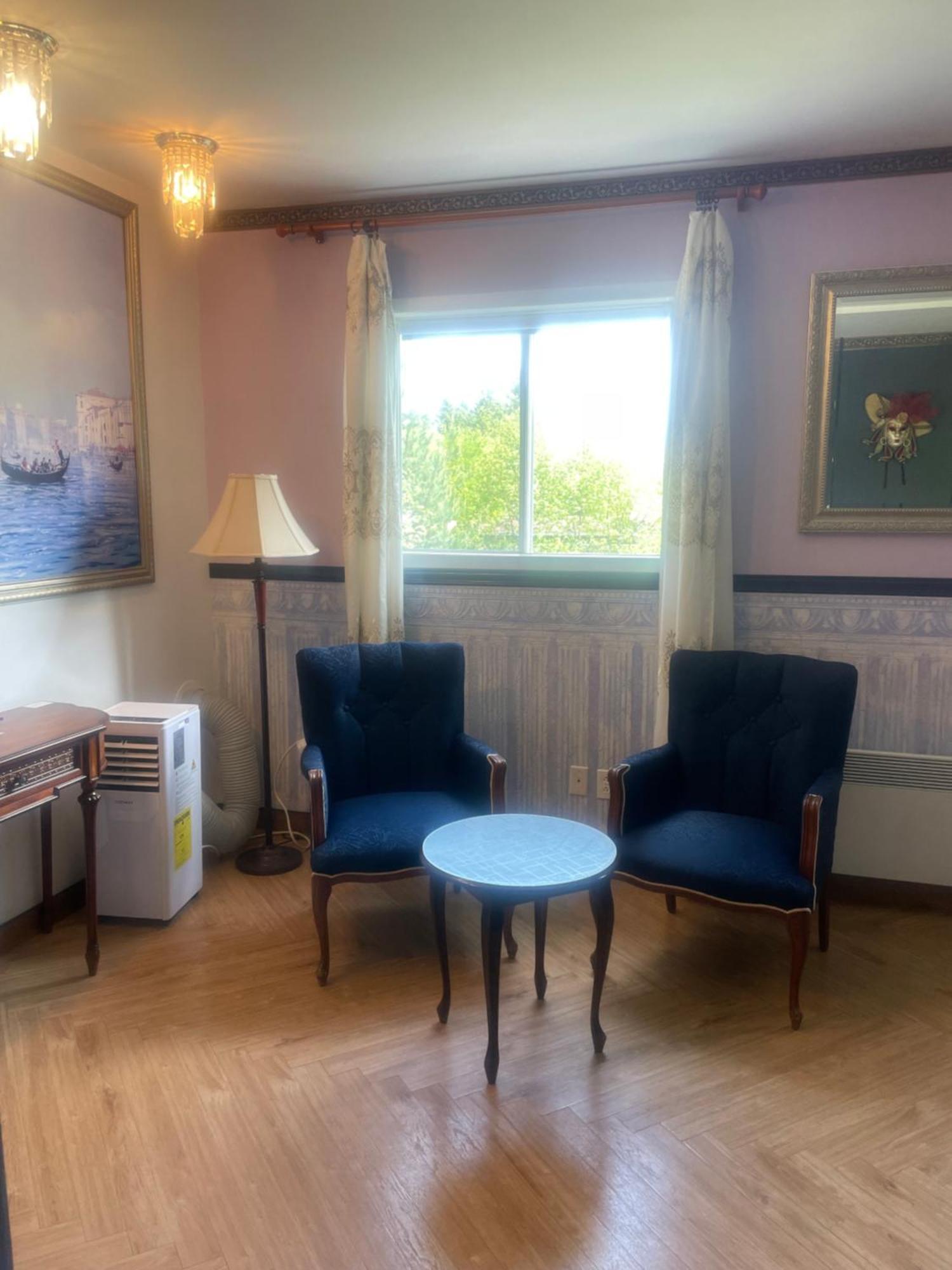 Hotel Restaurant Du Monde Nominingue